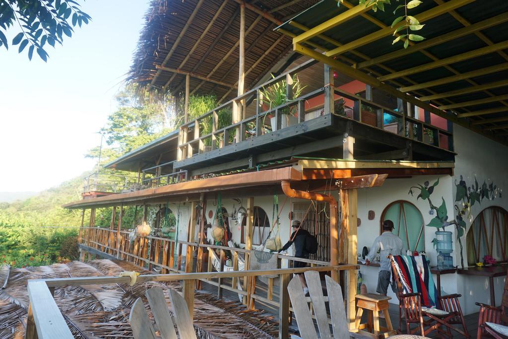 Lookout Inn Beach Rain-Forest Eco Lodge Carate 외부 사진
