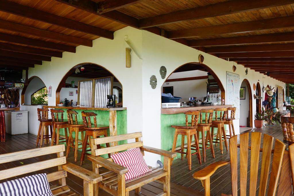 Lookout Inn Beach Rain-Forest Eco Lodge Carate 외부 사진