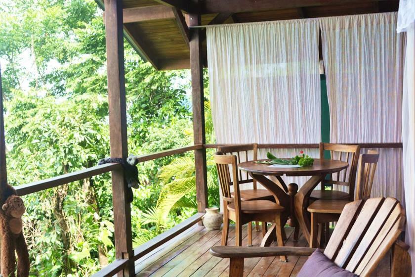 Lookout Inn Beach Rain-Forest Eco Lodge Carate 외부 사진
