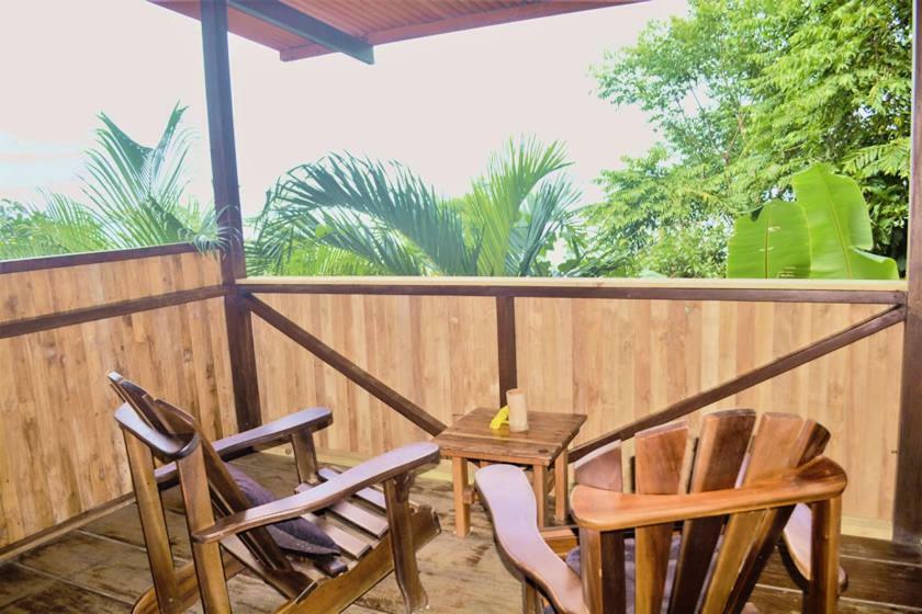 Lookout Inn Beach Rain-Forest Eco Lodge Carate 외부 사진